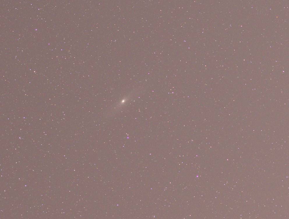 Andromeda - Canon 250D, 50mm, f/4, ISO 400, Exp 60s