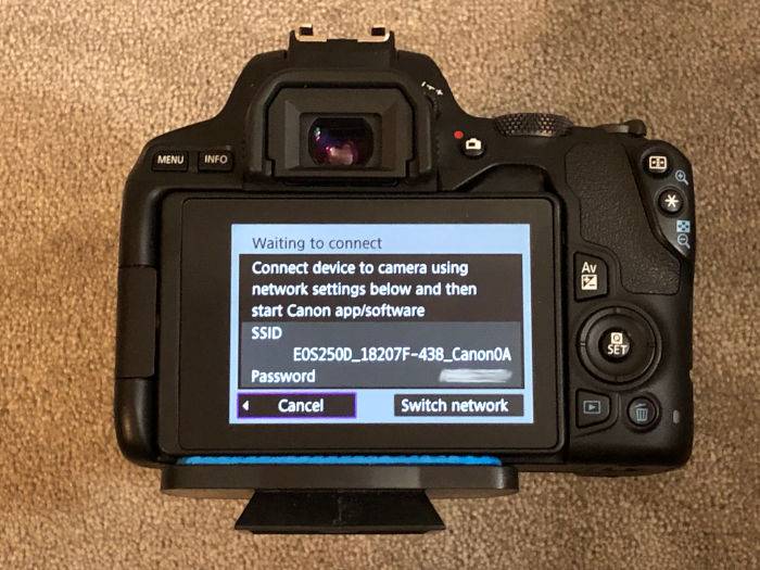 Canon EOS 250D Connect Screen
