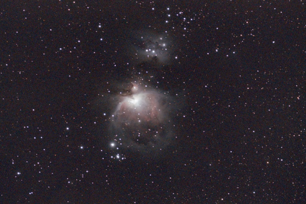 Orion Nebula - Canon EOS 250D, f/2.8, ISO 6400, Exp 750 x 1s - Post: DSS, Siril, GIMP