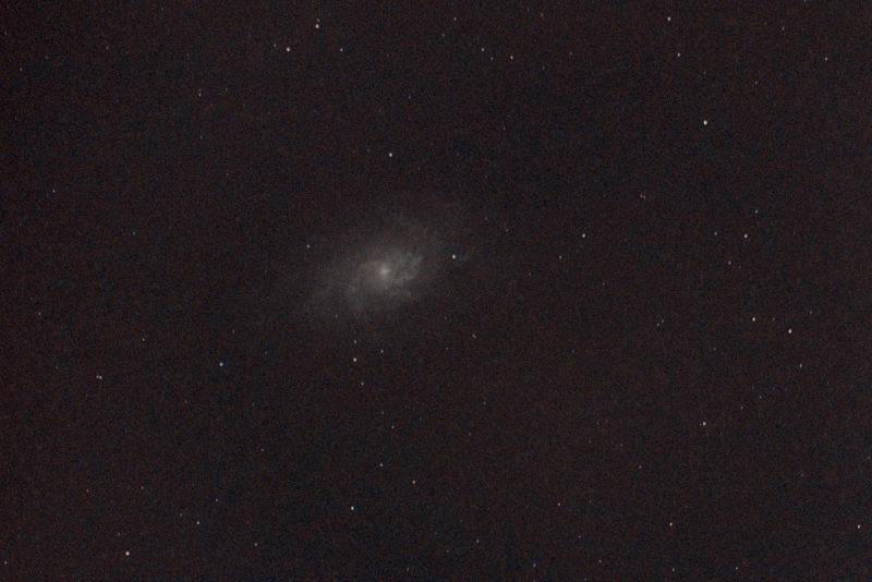 Triangulum Galaxy - Canon EOS 250D, Optilong L-Pro, 300mm, f/5.6, ISO 1600, Exp 14 x 60s - Post: Siril, Starnet++, GIMP