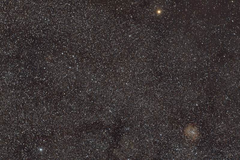 Rosette Nebula and Betelgeuse - Canon EOS 250D, Optilong L-pro, f/4, ISO 800, Exp 51@90s - Post: SIRIL, GIMP