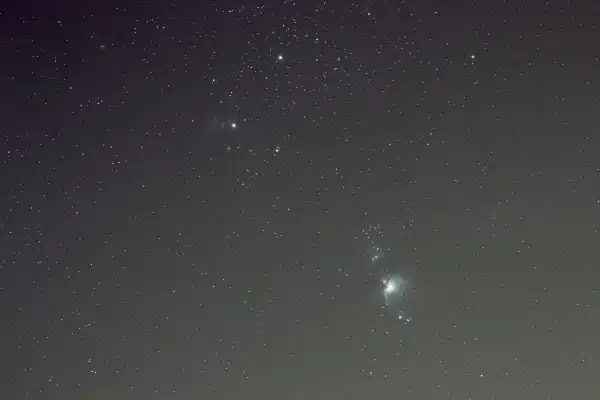 Orion Nebula Star Tracker Test- Canon 250D, Samyang 135mm, F/4, ISO 1600, Exp 200 @24s - Post SIRIL