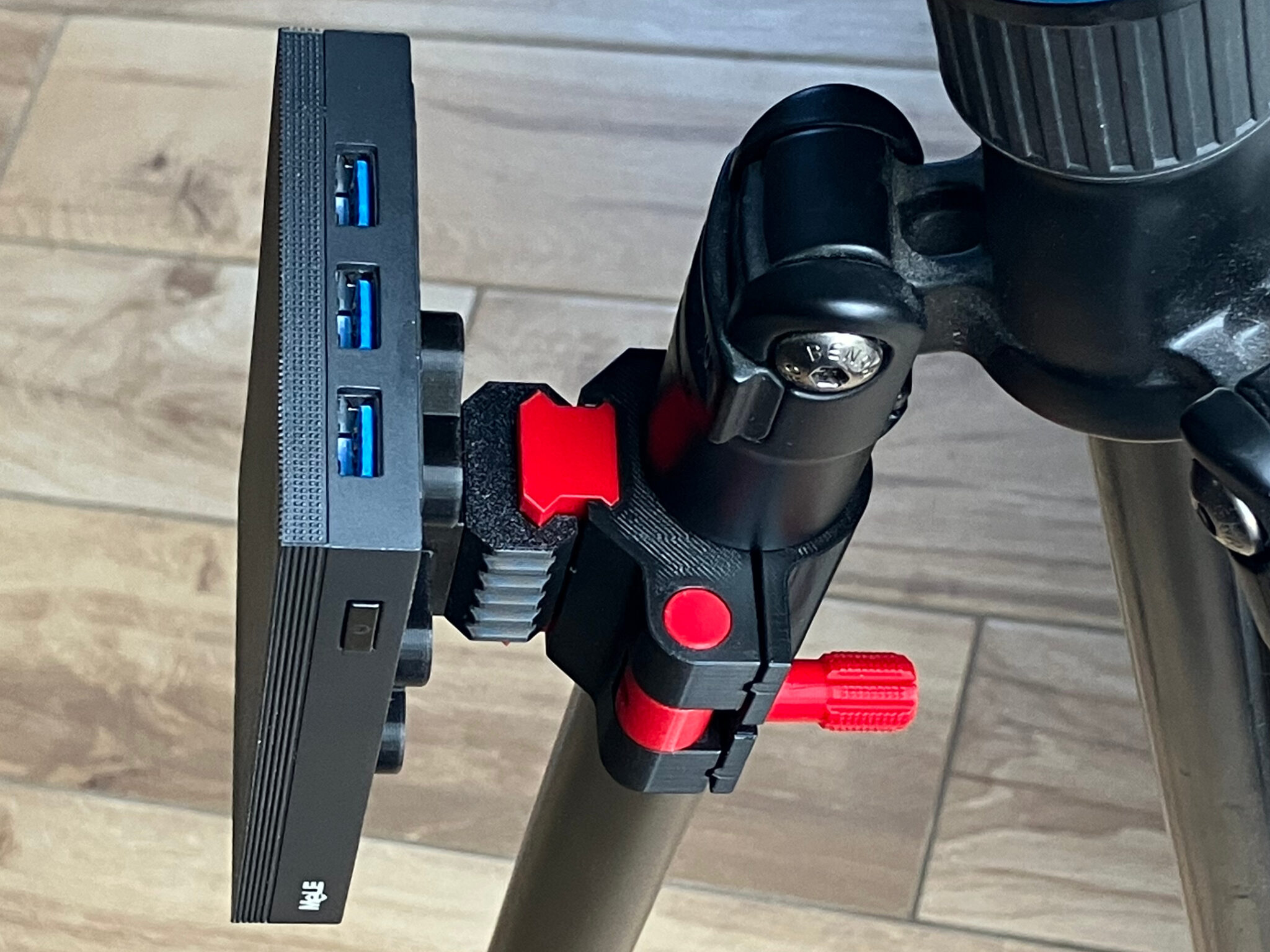 Accessory Rail Clamp with Mini-PC